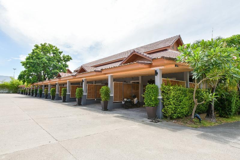 Oyo 245 Sweet Sense Jomtien Resort باتايا المظهر الخارجي الصورة