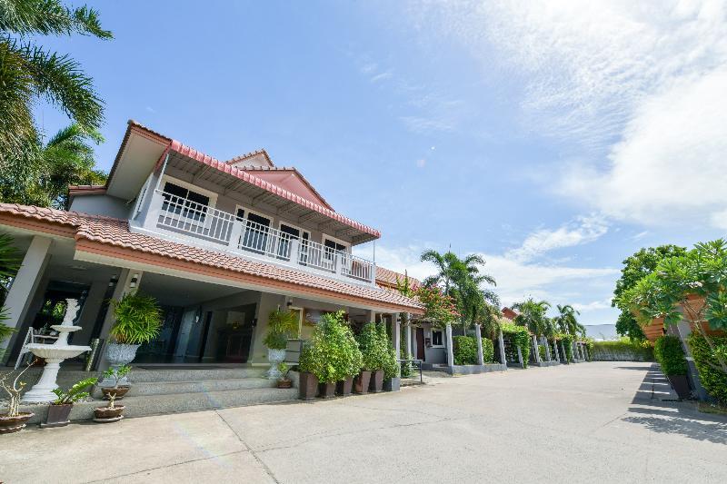 Oyo 245 Sweet Sense Jomtien Resort باتايا المظهر الخارجي الصورة