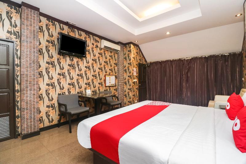 Oyo 245 Sweet Sense Jomtien Resort باتايا المظهر الخارجي الصورة