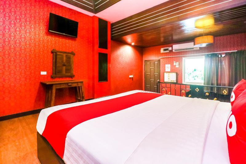 Oyo 245 Sweet Sense Jomtien Resort باتايا المظهر الخارجي الصورة